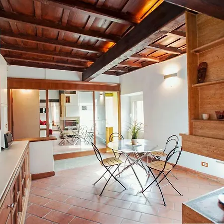38 Vicolo De' Cinque Apartment Rome